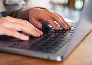 ai to human text