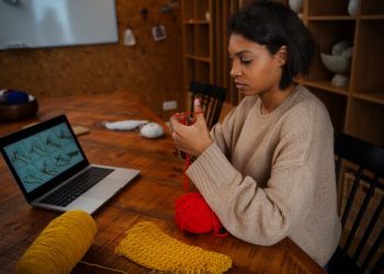 The Benefits of Using Packell: A Platform for Earning and Growth