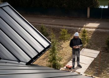 Enhance Your Home’s Curb Appeal: Superior Siding and Gutter Solutions Unveiled