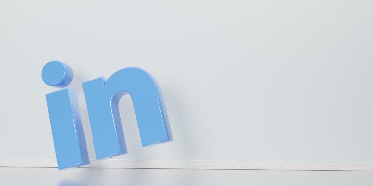 The Evolution of LinkedIn Outreach: Trends to Watch for 2025