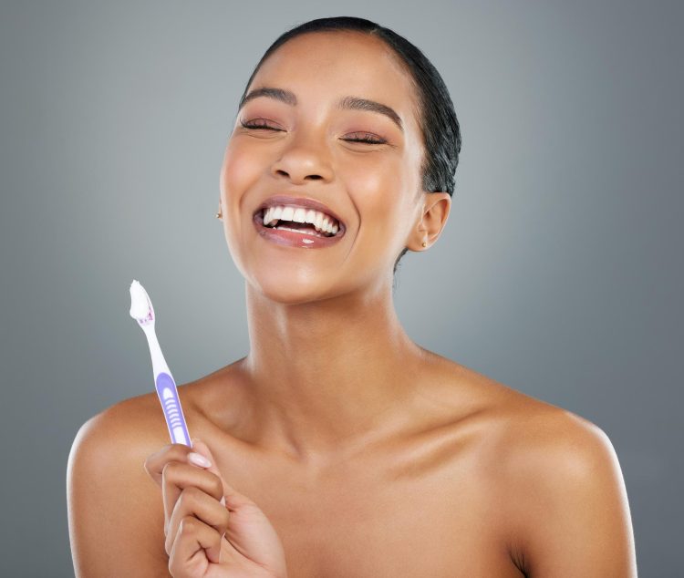 How to Prepare for Your First Cosmetic Dentist Visit: An In-Depth Guide