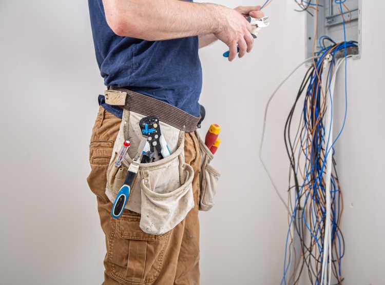 Professional Electricians in London, Ontario: Services That Stand Out