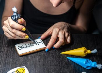 Watermark Removal: Tricks, Tales, and Why Not to Do It by David Blatner