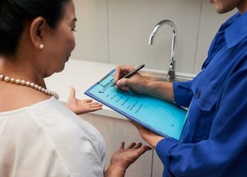 Understanding Aesthetic Insurance: Choosing the Right Insurance Provider for Aesthetic Practitioners