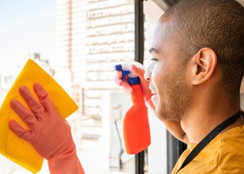 5 Signs It’s Time to Hire a Professional Cleaning Service