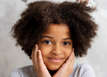 From Snapshots to Doodle: How to Convert Photos into Cartoon Images