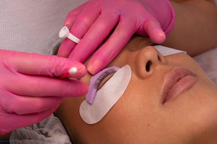 Hamilton Lash Extension Aftercare: How to Keep Your Lashes Healthy and Long-Lasting