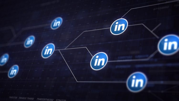The Evolution of LinkedIn Outreach: Trends to Watch for 2025