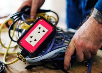 15 Signs Your Calhoun County Home May Have Outdated Electrical Wiring