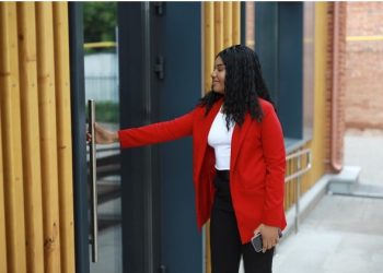 Choosing the Right Storefront Entry Door for Your Richmond Business