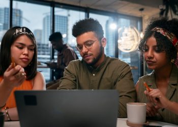 Omni Online Strategies Unveils the Ultimate Guide to Cold Email Deliverability for B2B Success in 2025