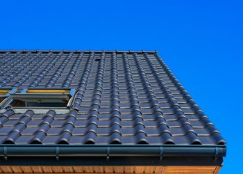 Emerson Pro Services: Excellence in Roofing and Siding Solutions