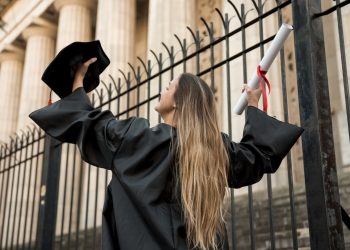 Graduate School in the Philippines: A Pathway to Advanced Learning and Career Success