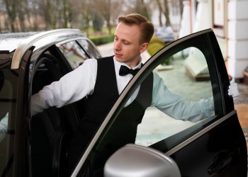 Elevate Your Travel Experience with Houston Executive Transportation