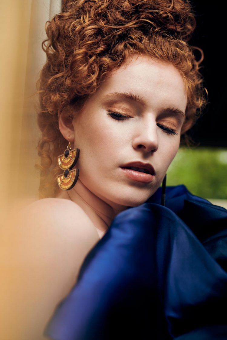 Timeless Elegance: The Allure of Chunky Vintage Earrings