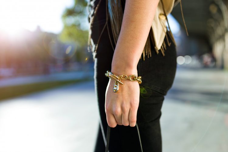 Pyrite Bracelet: Discover Its Benefits, Meanings, and Style