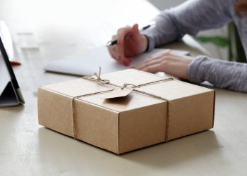 Unlocking the Convenience: Get Your Bamagate.com Packages Delivered Instantly with Pickme Flash