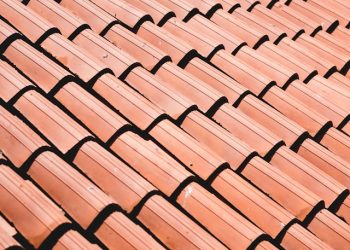 Exploring the Best Flat Roofing Materials for the UK Climate