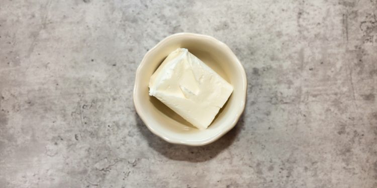 Vegetable Shortening: The Essential Ingredient for Your Baking Needs