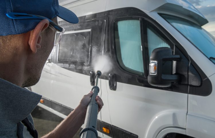 Quantifying the Savings: The Economic Impact of Water Recycling in Commercial Vehicle Fleets