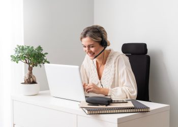 How to Hire a Skilled Virtual Assistant for Just $7 Per Hour with WeLinkSEO