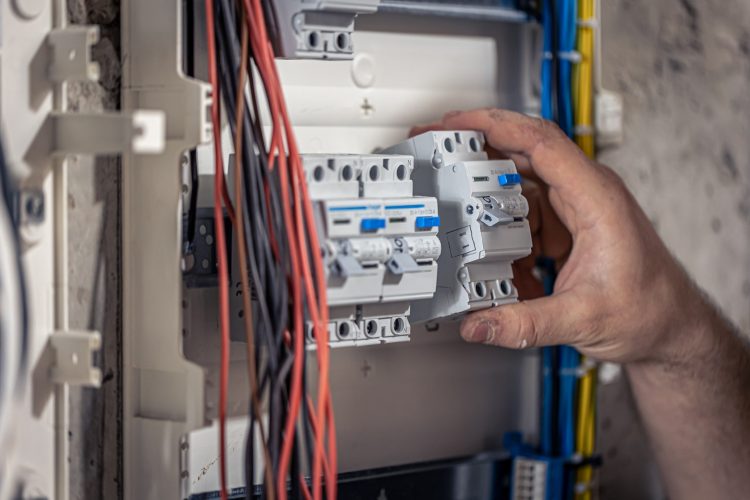 Local Electrician in London – Reliable Electrical Solutions for Homes & Businesses