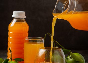 Is It Okay to Drink Fresh Juice on an Empty Stomach?