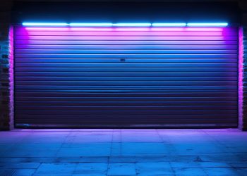 What Materials Are Commonly Used for Garage Door Panel Replacement?