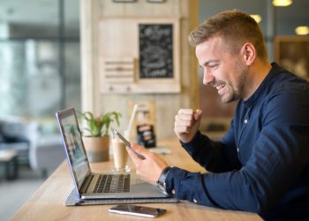 Register a .AL Domain with AlbVPS – The Best Solution for Your Online Business