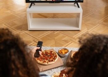 揭秘娱乐圈猛料,实时吃瓜尽在cgtt.tv