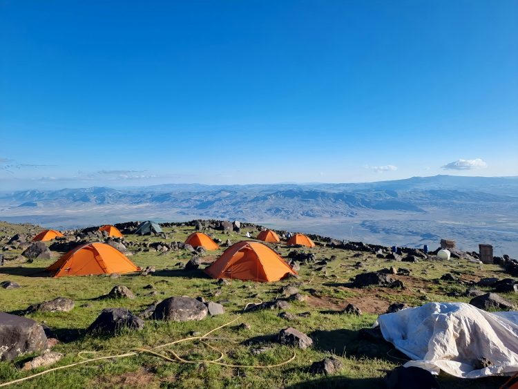 Experience Excellence: 20 Years of Expertise in Organizing Mount Ararat Climbing Tours