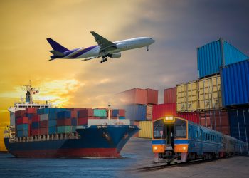 Navigating the World of Heavy & Outsize Cargo with Alliance Cargo Express