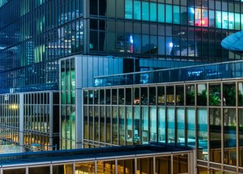 How Commercial Glass Shapes Modern Business Spaces