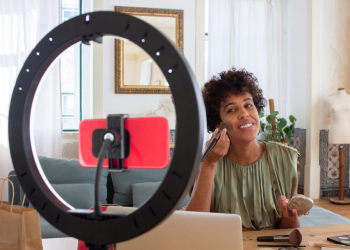 Revolutionizing Content Creation with AI Video Studio