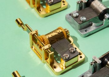 Overview of Torque Motors: Comparing High Torque DC Motors, High Torque Servo Motors, and High Torque Electric Motors