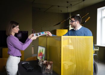 Understanding Roller Banners Printing