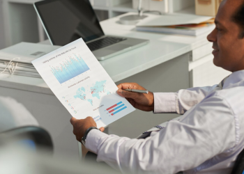 Data-Driven Strategies for Sustainable Online Growth