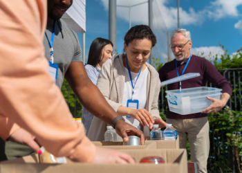 Tackling Indonesia’s National Waste Crisis: Management Innovation and Public Participation Towards a Cleaner Indonesia