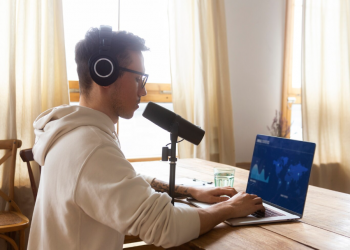 Discover Pakistani Chat Rooms – Anonymous Chatting and Live Web Radio