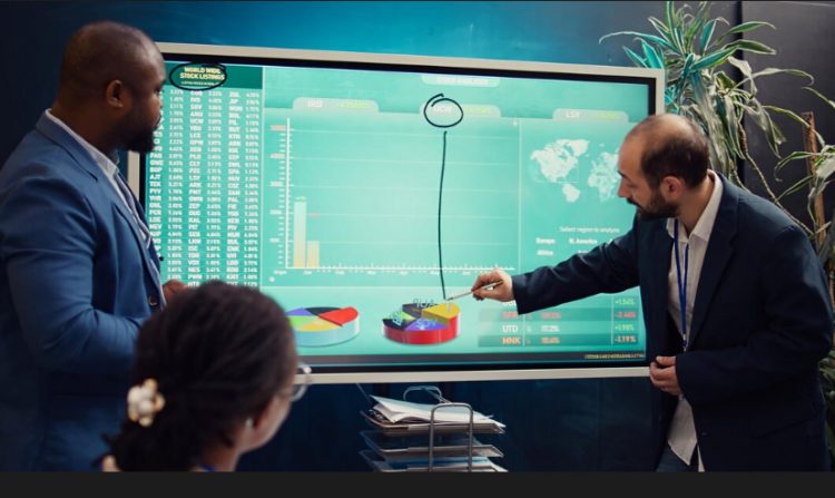 From Spreadsheet Chaos to One-Click Reports: How Power Query Transforms Finance Teams in the UAE