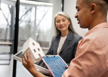 How Florida Homeowners Are Unlocking Equity and Buying Smarter in 2025The shifting landscape of homeownership