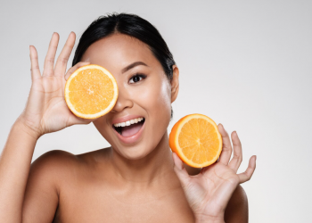 Benefits Of Using Vitamin C Serum In Your Skincare Routine