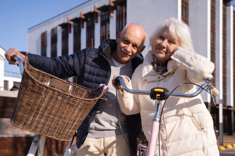Downsizing After Retirement: A Senior’s Guide to Simplifying Your Move