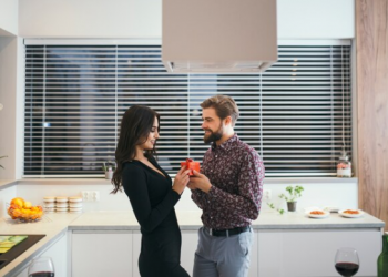 How Mold Spreads Indoors and Why a Mold Inspection Matters