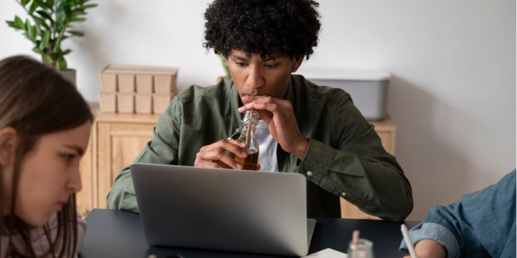 The Controversial World of Buying Liquid Mercury Online: What You Need to Know