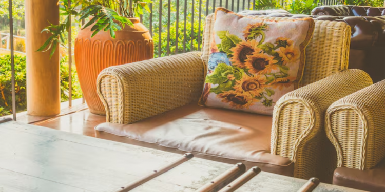 2026 Outdoor Living Trends: Modular Sofas, Mixed Materials, and Timeless Design
