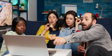 Best IPTV Services 2026: Why Smartiflix and Trimixtriangles Lead the Market