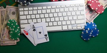 G2g123: Online entertainment streaming, live chat, gaming, and instant prize chances to win.