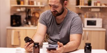 The Best Vitamin Supplements for Men to Strengthen Immunity and Fight Seasonal Illness