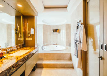 Transformative Bathroom Design Ideas for Limited Spaces